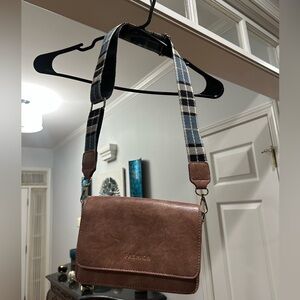 🤎 Brown Crossbody Bag 🤎 Best Offer Accepted!